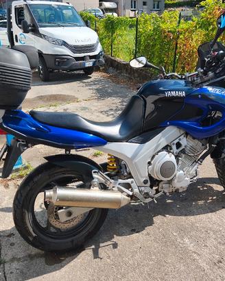 Yamaha TDM  850