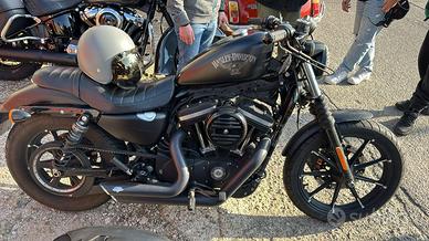 Harley davidson sportster Iron 883