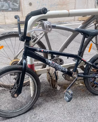 Bici bmx freestyle