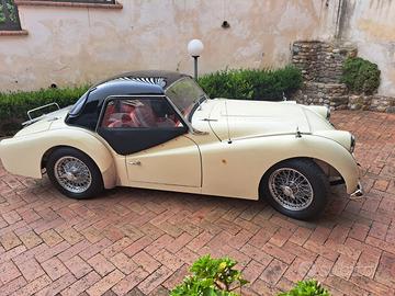 Triumph TR3 (1959) – Completamente restaurata