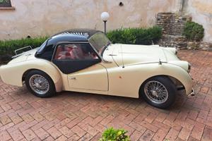 Triumph TR3 (1959) – Completamente restaurata