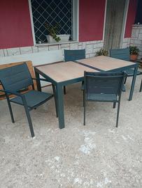Tavolo 1.55X90 con 4 poltroncine Naterial 
