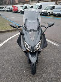 T max 530 modello  iron max 2015