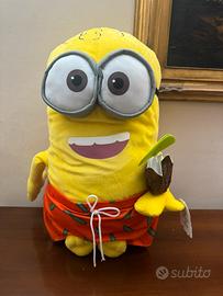 Peluche Minion con drink 60cm nuovo con cartellino