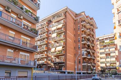 3 LOCALI A ROMA