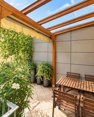 Appartamento di 140 m² con 4 locali e box auto a M