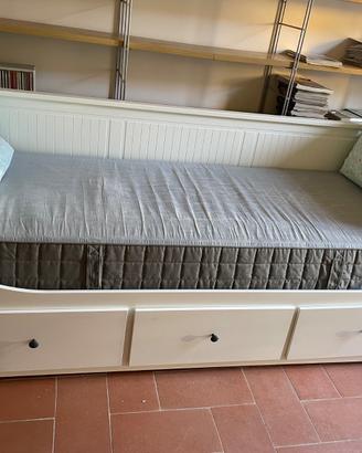 Letto divano Ikea Hemnes
