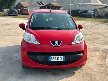 Peugeot 107 1.0 68CV 5p. Desir