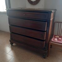 cassettone antico in legno di noce,  fine 800