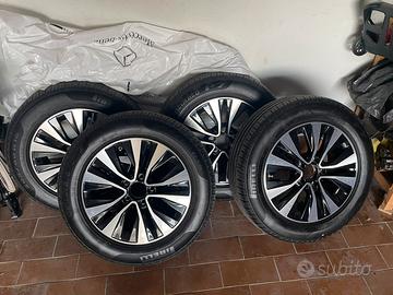 Set 4 cerchi 16” Originali Mercedes Classe A