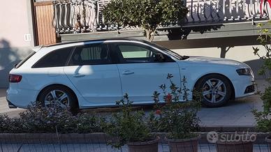 AUDI A4 Avant 2.0 TDI 143 CV F.AP. multitronic