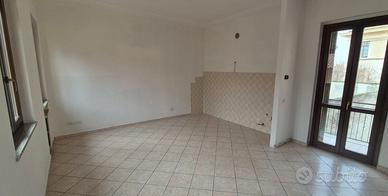 Trecate - centro - 145000