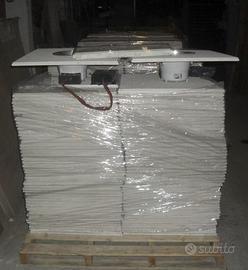 Stock Pannelli in gesso per controsoffittatura