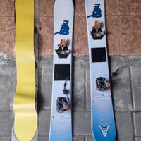 Snowblades scialpinismo con attacchi e pelli