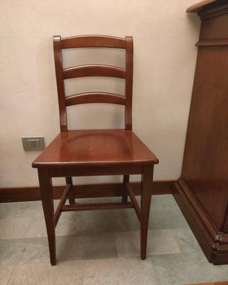 Sedie di legno di noce 