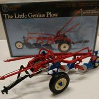 3 BOTTOM LITTLE GENIUS PLOW - scala 1/16 ERTL PREC