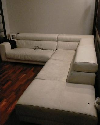 Divano bianco in vera pelle