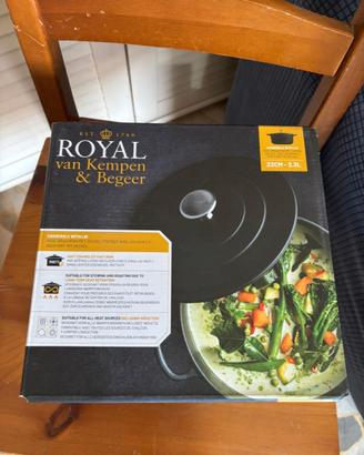 Casseruola in ghisa nuova con scatola Royal van Ke