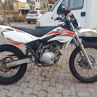 Moto Beta 
