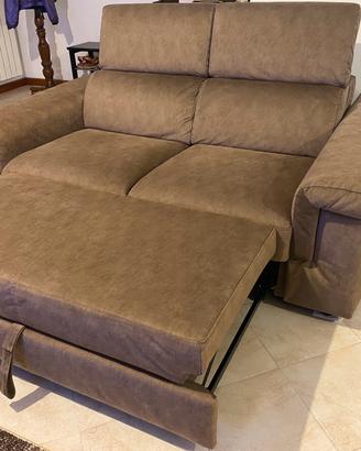 Divano Poltronesofa Folignano Pouf Scorrevole New