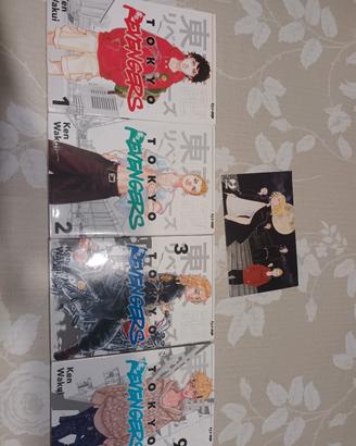 Manga "Tokyo Revengers" 1-3 & 9 + cartolina
