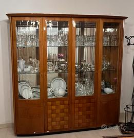 Arredo per sala da pranzo neoclassico moderno