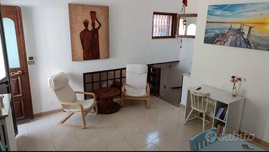 Palese villa indipendente ammobiliata 4 posti lett