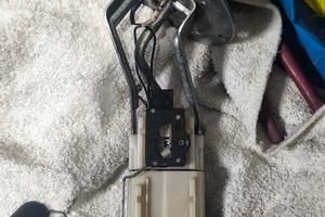 pompa benzina Burgman 400 k8