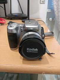 Macchina fotografica KODAK Easyshare Z740