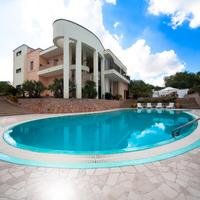 B&B Villa con Piscina a Parabita