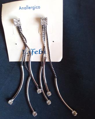 Orecchini acciaio anallergici con strass