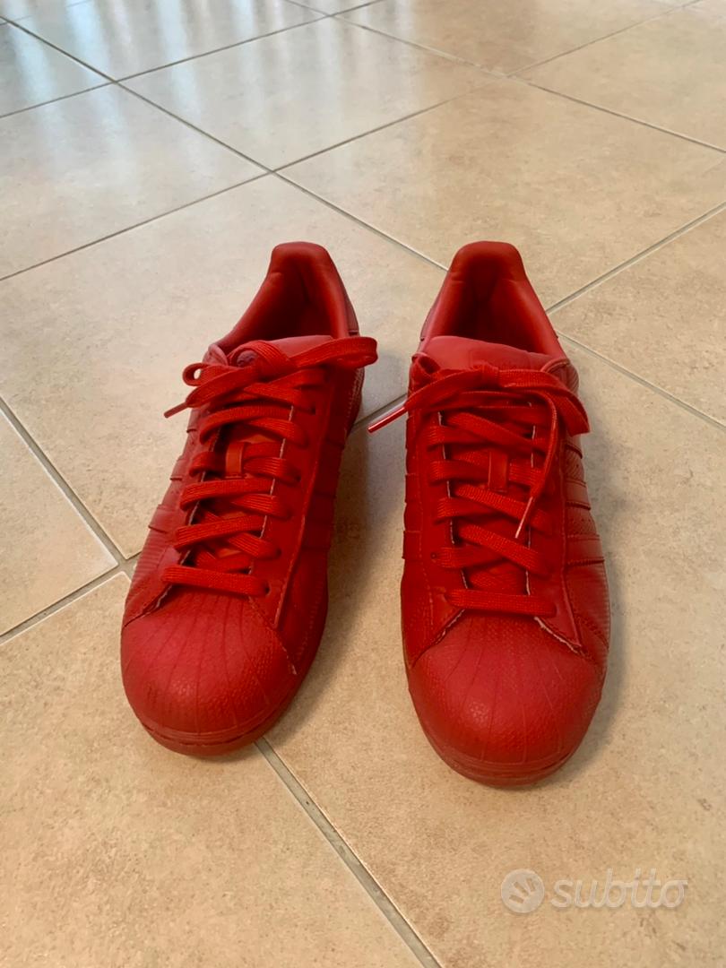 Adidas rosse outlet supercolor