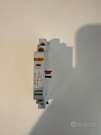 Contatto ausiliario o+sd.f per salvamotore