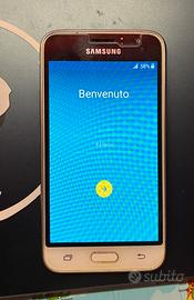 smartphone Samsung J1