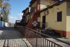 2 LOCALI A BATTIPAGLIA