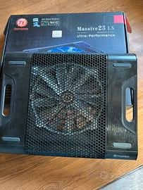 Base di raffreddamento Thermaltake