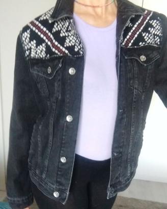 Giacca in denim Stradivarius
