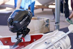 PROMO SHOCK Tender Suzumar 230 con Suzuki DF2.5