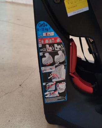 Seggiolino auto