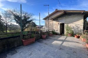 CASA SEMINDIPENDENTE A SARZANA