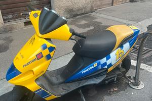 Malaguti Phantom f12 GP 50 2T - edizione limitata