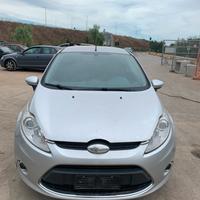 Ricambi ford fiesta 3 porte 1.2 benzina anno:2009