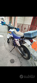 Suzuki dr 350