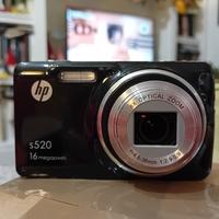 Fotocamera digitale compatta HP s520.
- Risoluzion