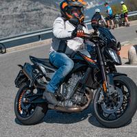 KTM Duke 790 The Black Scalpel