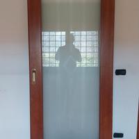 Porta Scorrevole esterno muro- Legno e Vetro Sati