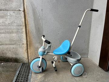 Triciclo con maniglione direzionale da passeggio