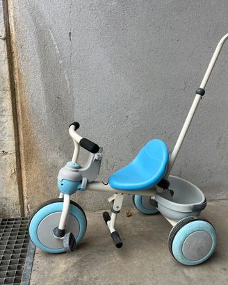 Triciclo con maniglione direzionale da passeggio
