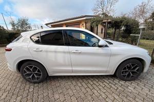 Alfa romeo Stelvio 2019 210cv