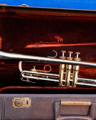 Tromba F.E. Olds Ambassador s/n 748218 anno 1969
